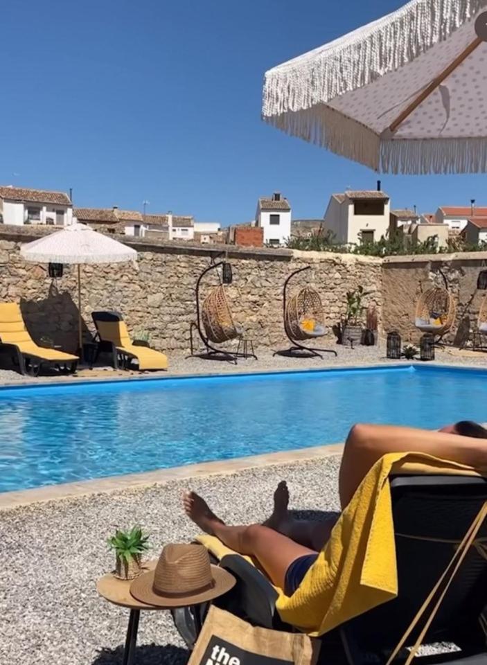 Ensueno Alojamiento Turistico Alcublas Bagian luar foto
